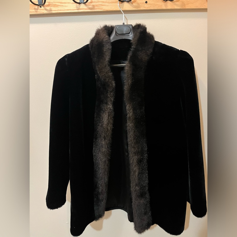 Black Faux Fur Trim Jacket